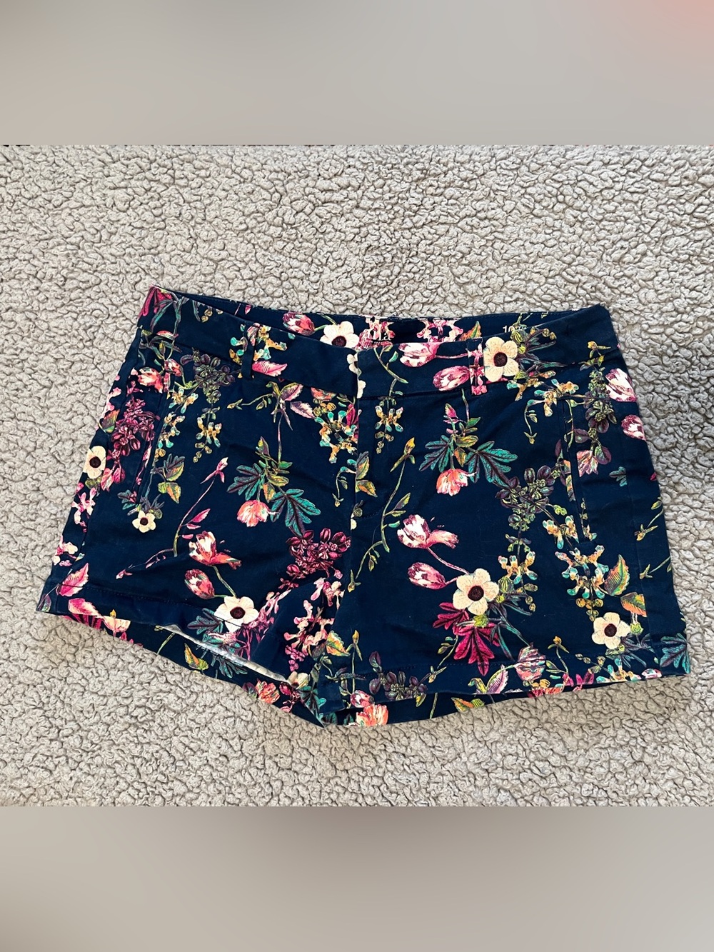 Navy floral shorts